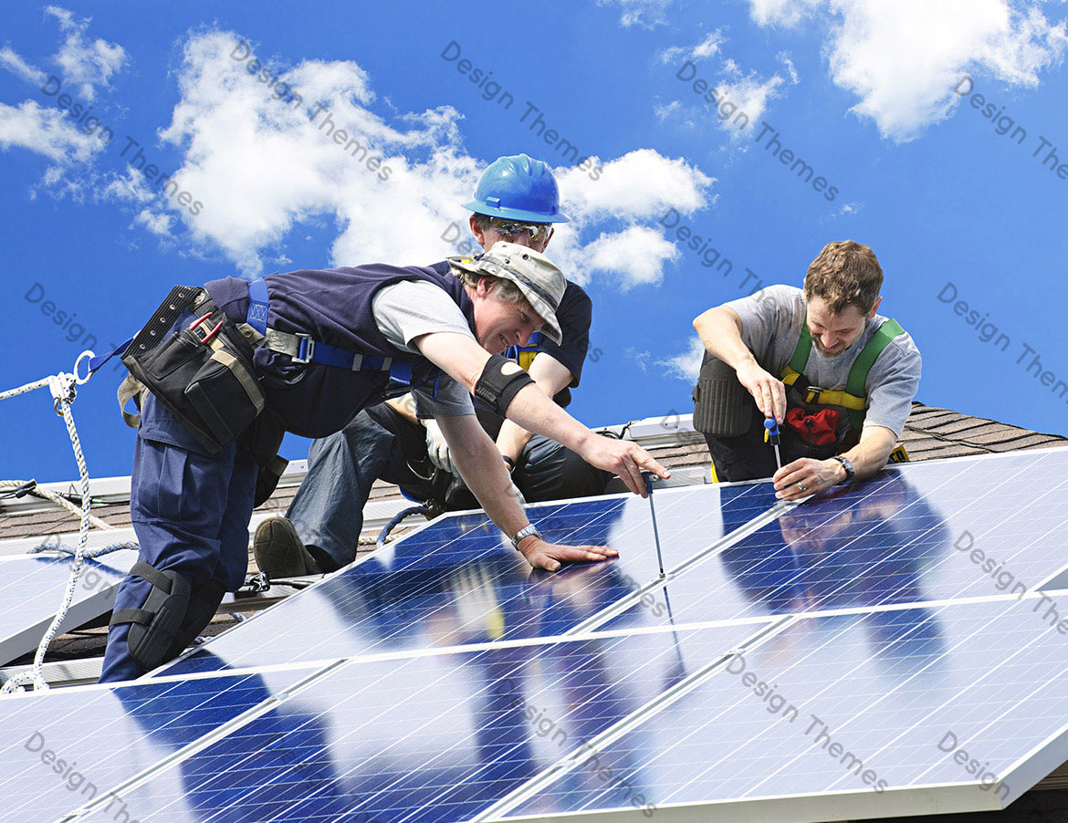 SUPPORT: OUR TECHNICIANS AT WORK SUPPORT: OUR TECHNICIANS AT WORK